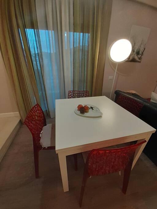 Lake View Apartment ティラナ エクステリア 写真